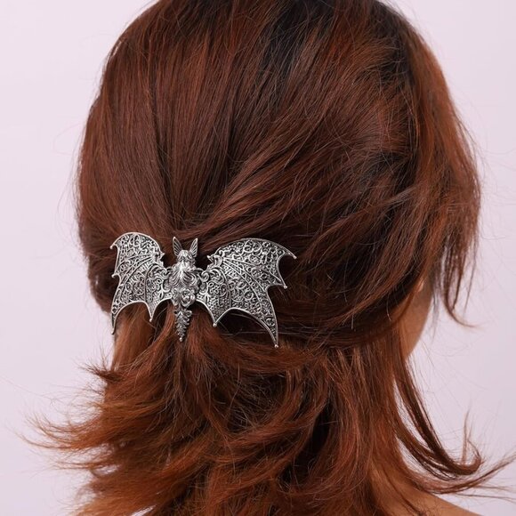Vintage Gothic Metal Bat Wing Celtic Hairpin Elegant Hair Accessories for Adults - Picture 4 of 7